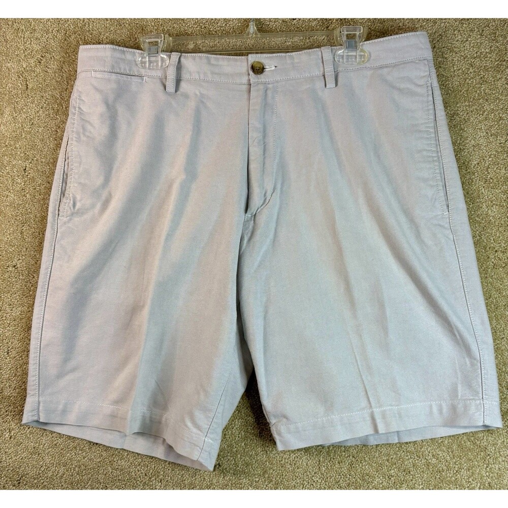 Chaps Men's Light Khaki /Cream Cotton 9" Inseam Chino Shorts 36